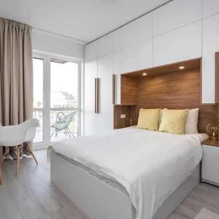 Piata Romana, Two Bedrooms * Bucharest