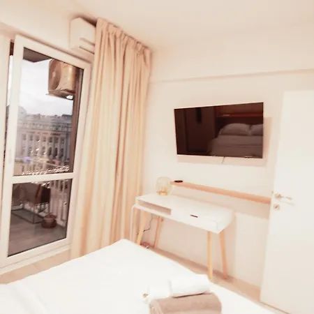 Apartment Piata Romana, Two Bedrooms