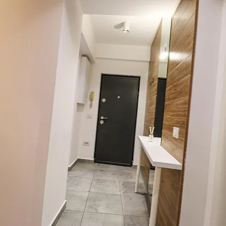 Piata Romana, Two Bedrooms 布加勒斯特