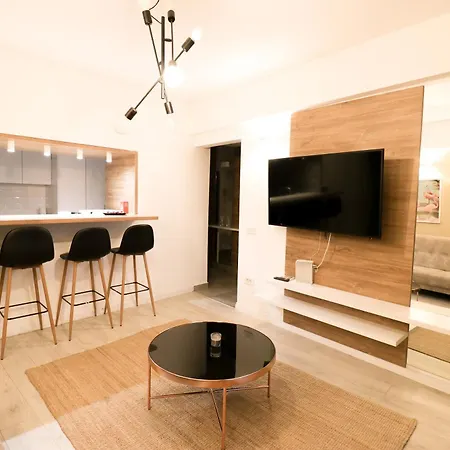 Piata Romana, Two Bedrooms *