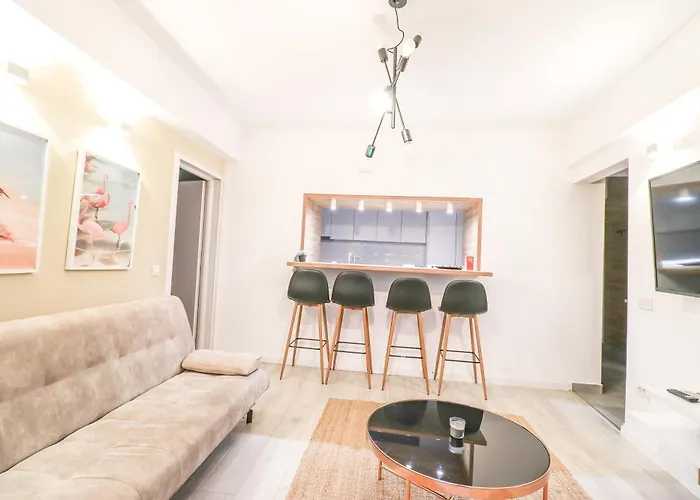 Piata Romana, Two Bedrooms *