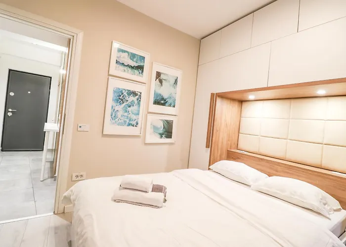 Piata Romana, Two Bedrooms Apartmán *