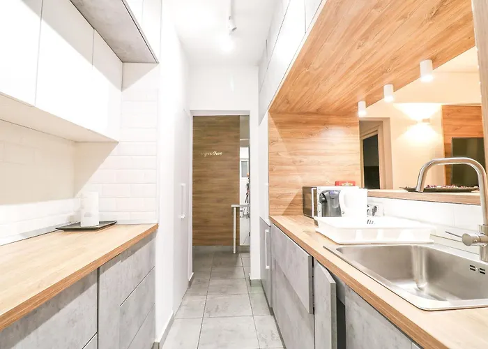 Piata Romana, Two Bedrooms *