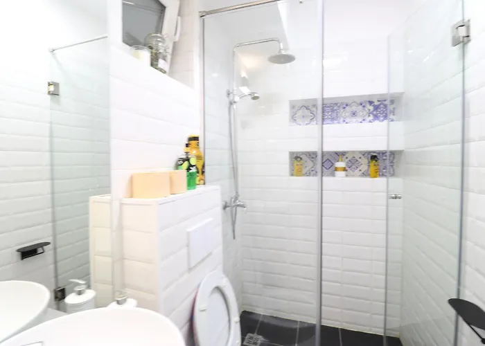 Piata Romana, Two Bedrooms *