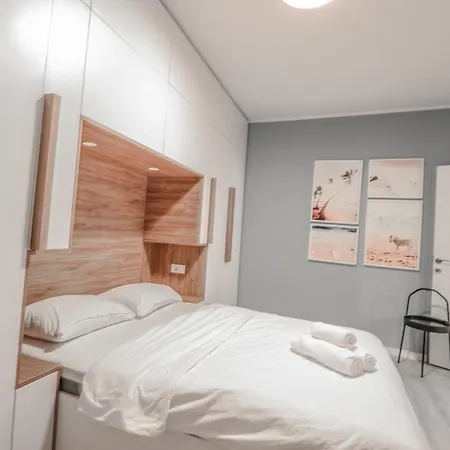 Piata Romana, Two Bedrooms Bukarest